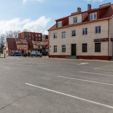 Compact Apartment Near Food Market In The Oldtown Plus Free Parking Klaipėda Dış mekan fotoğraf